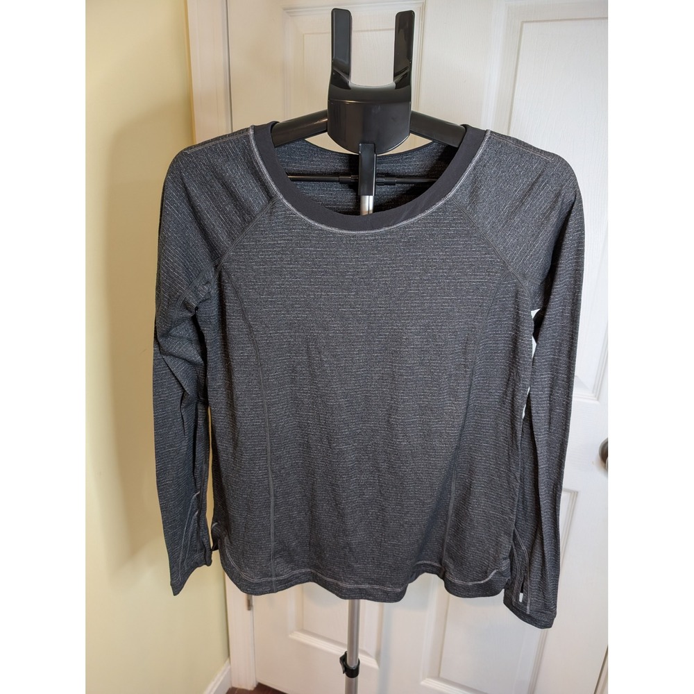 Lululemon Turn It Up Long Sleeve Top Womens 8‎ Striped Scoop Neck Thumbholes
